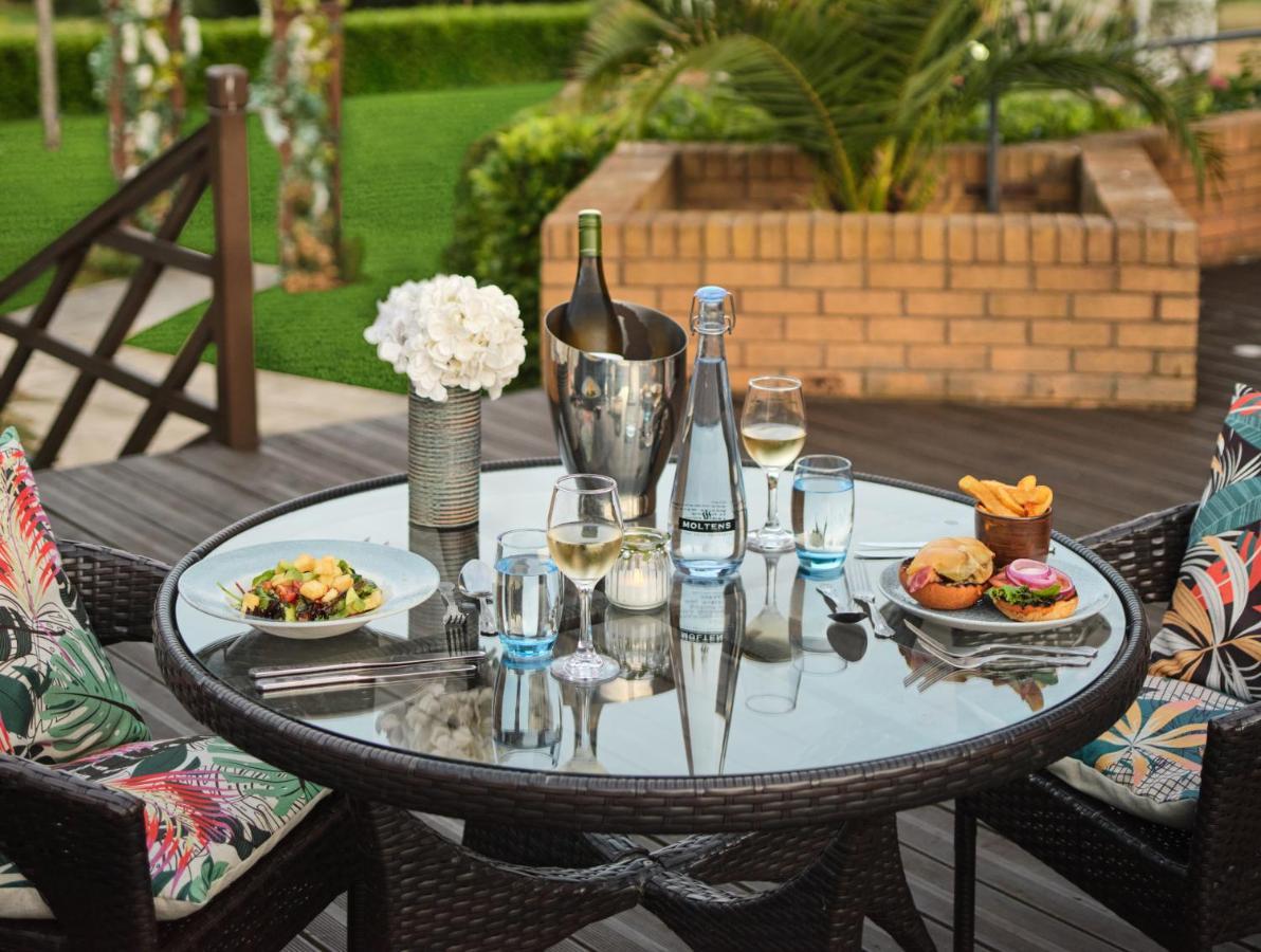 Mercure Milton Keynes Hotel Eksteriør bilde