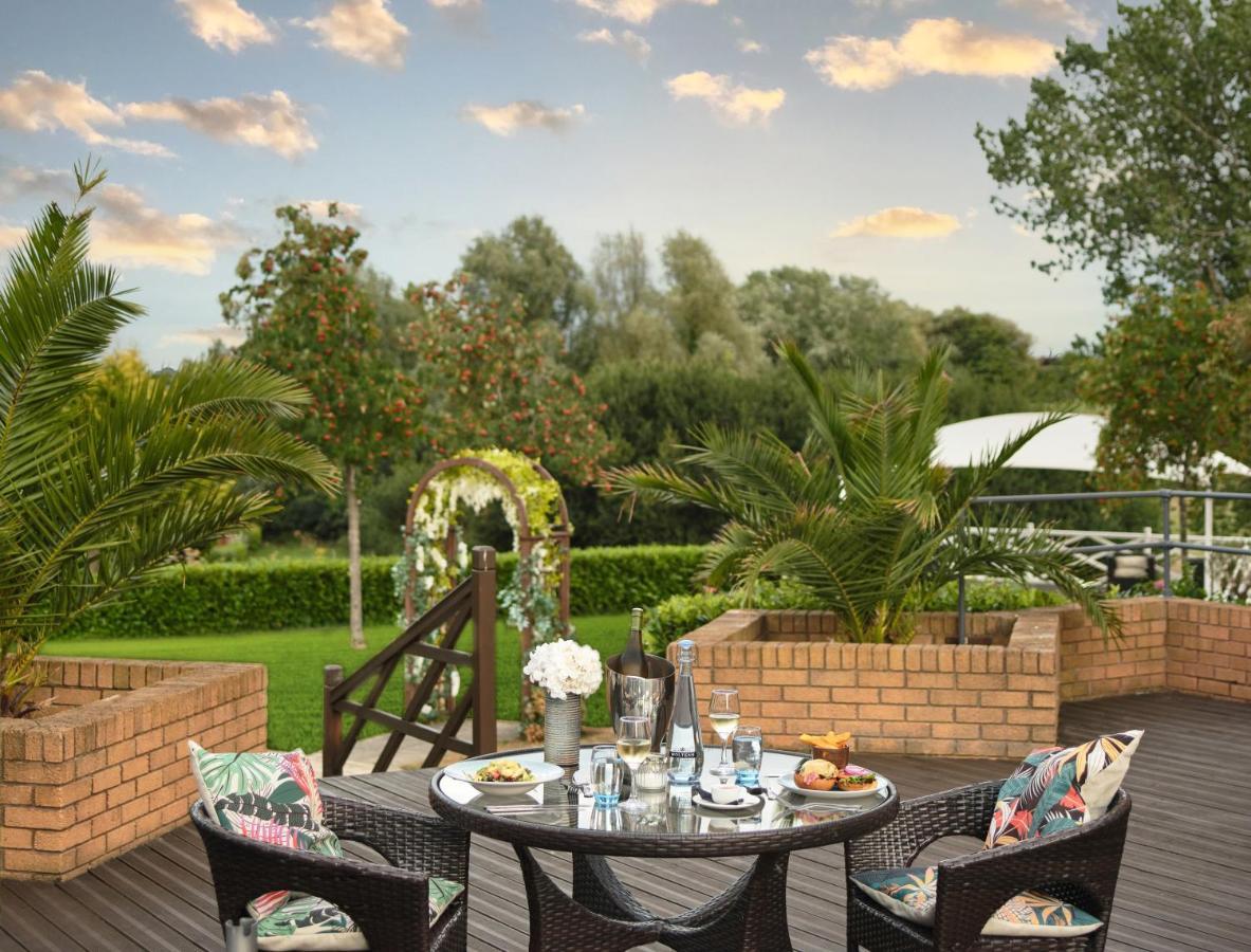 Mercure Milton Keynes Hotel Eksteriør bilde