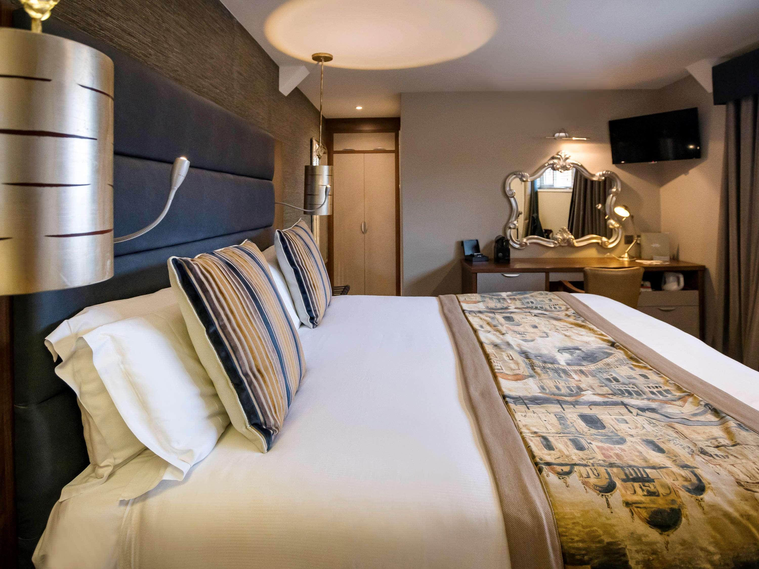 Mercure Milton Keynes Hotel Eksteriør bilde