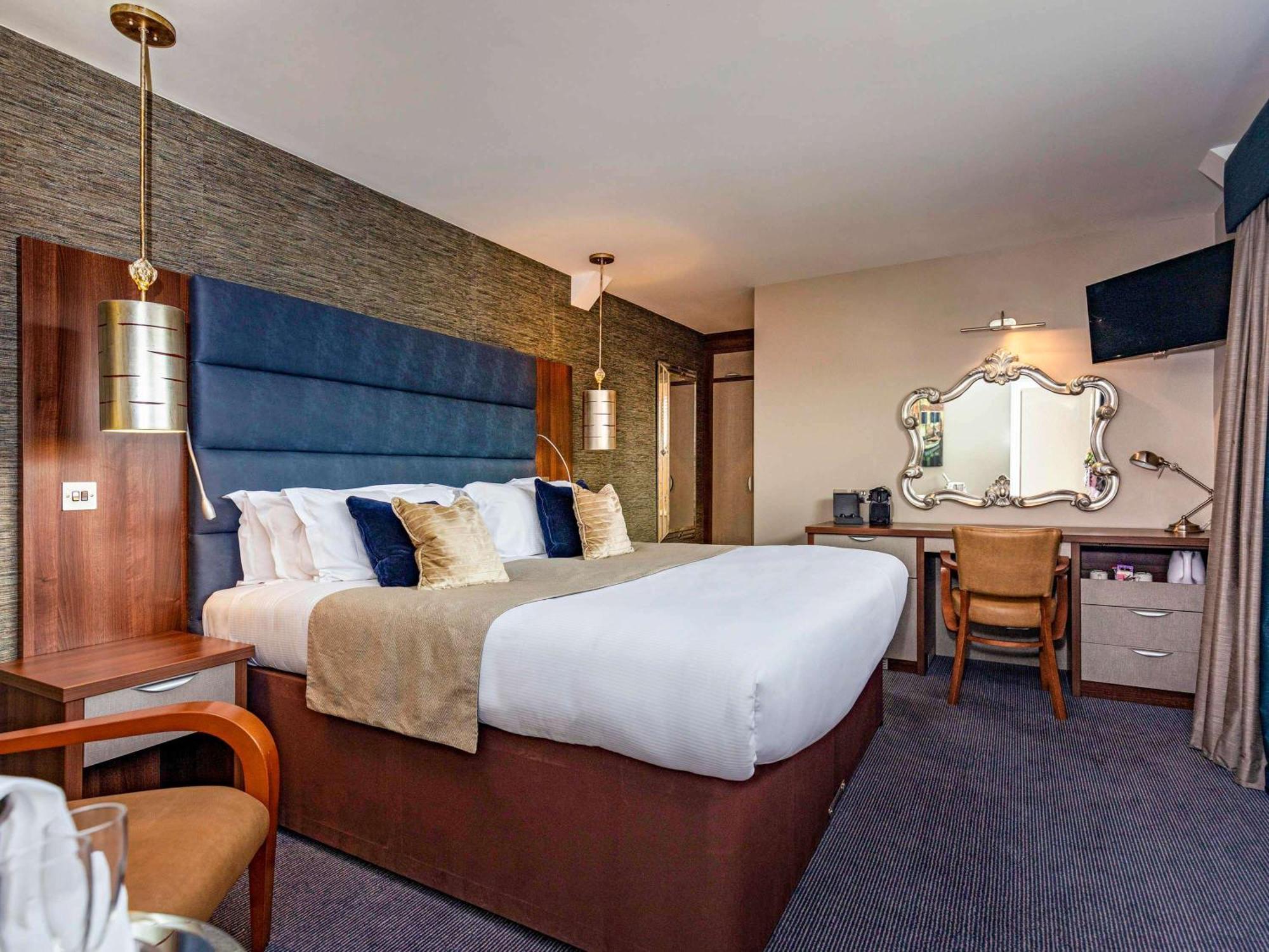 Mercure Milton Keynes Hotel Eksteriør bilde
